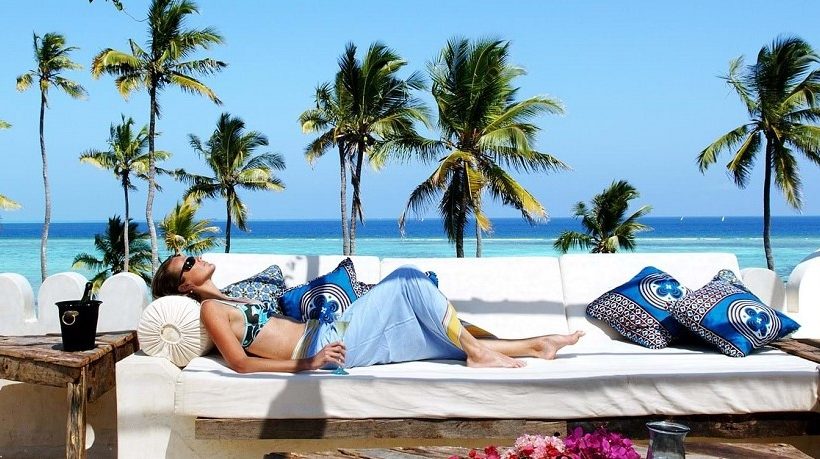 9 Days Tanzania Safari & Zanzibar Beach Escape